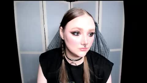 Snapshot of motorkate chatting on 21, 7, 2026 motorkate online show from 21, 7, 2026