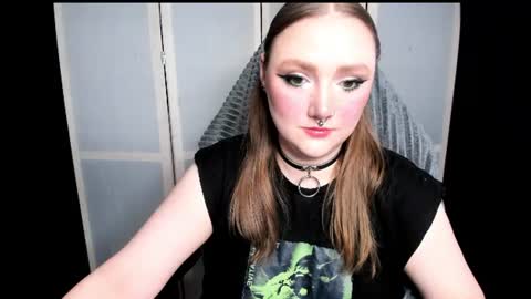 Snapshot of motorkate chatting on 22, 7, 2026 motorkate online show from 22, 7, 2026