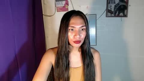Snapshot of mouiline_rouge69 chatting on 18, 2, 2025 mouiline_rouge69 online show from 18, 2, 2025
