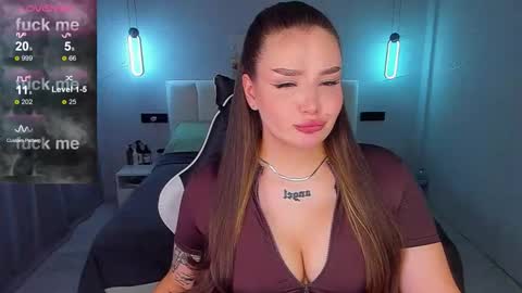 Snapshot of mousemother chatting on 15, 11, 2025 Carolina online show from 15, 11, 2025