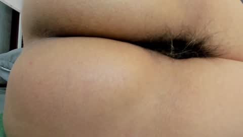 Snapshot of moxa_hot chatting on 10, 1, 2025 moxa hot online show from 10, 1, 2025