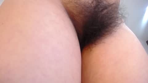 Snapshot of moxa_hot chatting on 11, 1, 2025 moxa hot online show from 11, 1, 2025