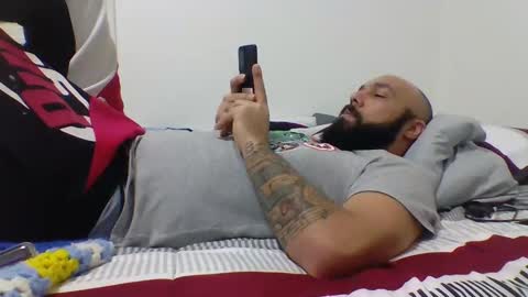 Mr8 online show from 2, 1, 2025