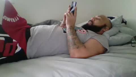 Mr8 online show from 4, 1, 2025