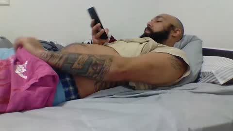 Mr8 online show from 6, 1, 2025