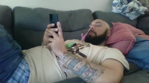 Mr8 online show from 27, 2, 2025