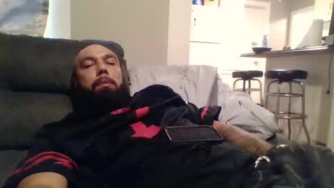 Mr8 online show from 3, 10, 2025