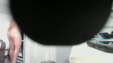 Snapshot of mr_e_solved chatting on 17, 12, 2024 just me online show from 17, 12, 2024