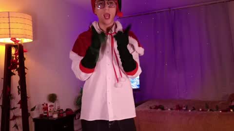 Snapshot of mr_evan1 chatting on 24, 12, 2024 Mr Evans online show from 24, 12, 2024