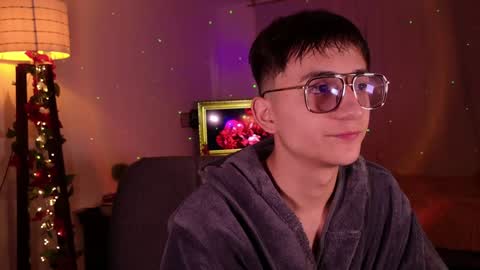 Snapshot of mr_evan1 chatting on 10, 1, 2025 Mr Evans online show from 10, 1, 2025