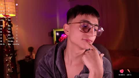 Snapshot of mr_evan1 chatting on 10, 1, 2025 Mr Evans online show from 10, 1, 2025