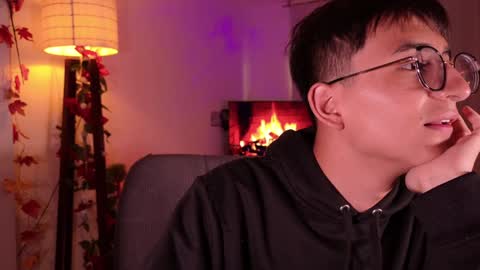 Snapshot of mr_evan1 chatting on 23, 1, 2025 Mr Evans online show from 23, 1, 2025