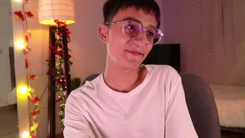 Snapshot of mr_evan1 chatting on 24, 1, 2025 Mr Evans online show from 24, 1, 2025