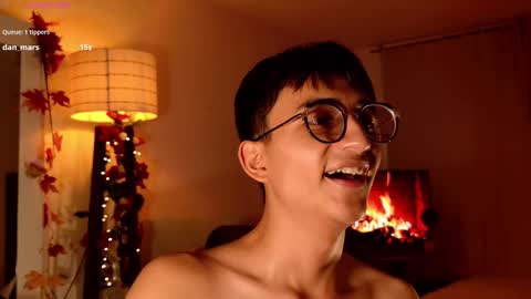 Snapshot of mr_evan1 chatting on 20, 2, 2025 Mr Evans online show from 20, 2, 2025