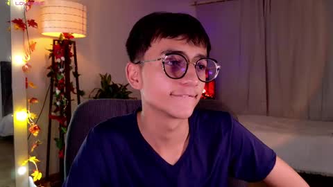 Snapshot of mr_evan1 chatting on 8, 3, 2025 Mr Evans online show from 8, 3, 2025