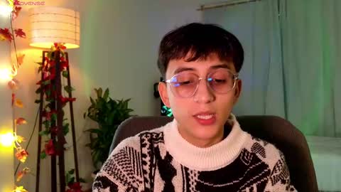 Snapshot of mr_evan1 chatting on 12, 3, 2025 Mr Evans online show from 12, 3, 2025