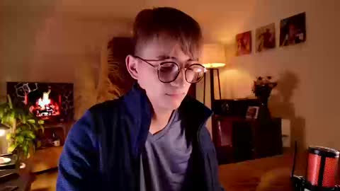 Snapshot of mr_evan1 chatting on 10, 9, 2025 Mr Evans online show from 10, 9, 2025