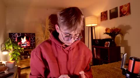 Snapshot of mr_evan1 chatting on 14, 9, 2025 Mr Evans online show from 14, 9, 2025