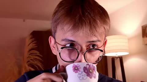 Snapshot of mr_evan1 chatting on 21, 10, 2025 Mr Evans online show from 21, 10, 2025