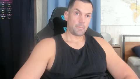 Snapshot of mr_mac69 chatting on 15, 1, 2026 Cam online show from 15, 1, 2026