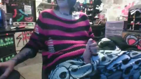 Snapshot of mr_master_sir chatting on 19, 4, 2026 mr_master_sir online show from 19, 4, 2026