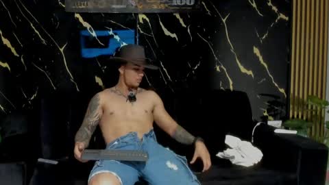 mr_maximo online show from 24, 3, 2026