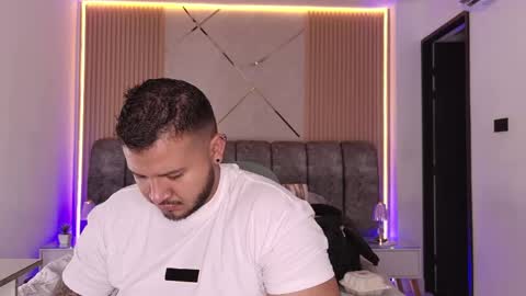 Snapshot of mr_mikee_ chatting on 31, 5, 2026 MIKEE online show from 31, 5, 2026