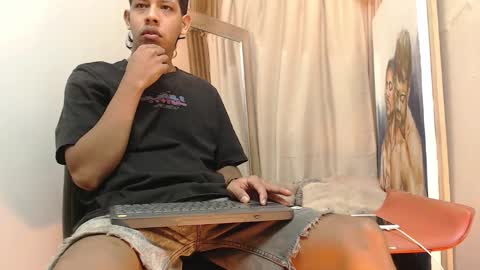 Snapshot of mr_stiven_ chatting on 3, 11, 2025 mr_stiven_ online show from 3, 11, 2025