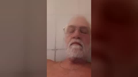 Snapshot of mrbighotcock12 chatting on 19, 6, 2026 mrbighotcock12 online show from 19, 6, 2026