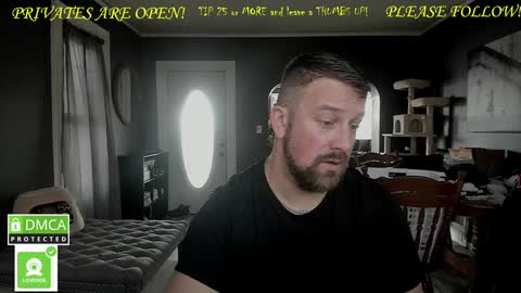 Snapshot of mrbrewscamfam chatting on 18, 12, 2024 MrBrew online show from 18, 12, 2024