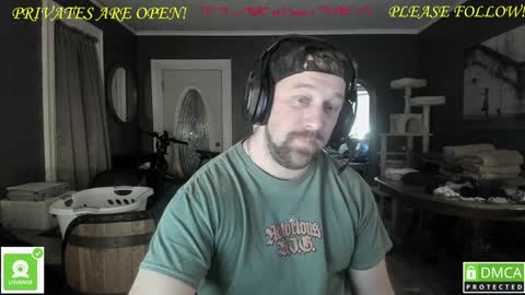 Snapshot of mrbrewscamfam chatting on 24, 1, 2025 MrBrew online show from 24, 1, 2025