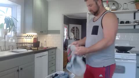 Snapshot of mrbrewscamfam chatting on 24, 2, 2025 MrBrew online show from 24, 2, 2025