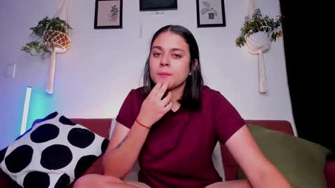 Laura online show from 22, 10, 2025