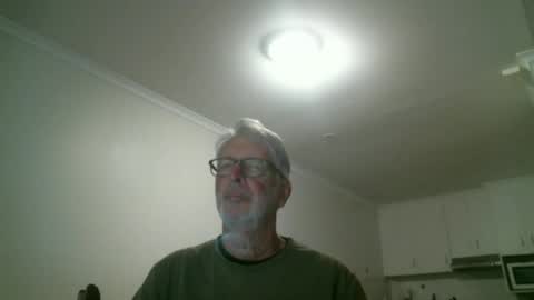 Snapshot of mrcreek1531 chatting on 28, 4, 2026 mrcreek1531 online show from 28, 4, 2026