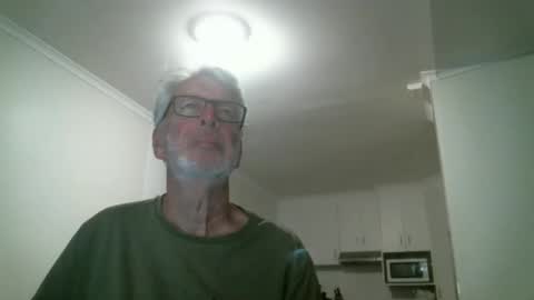 Snapshot of mrcreek1531 chatting on 29, 4, 2026 mrcreek1531 online show from 29, 4, 2026