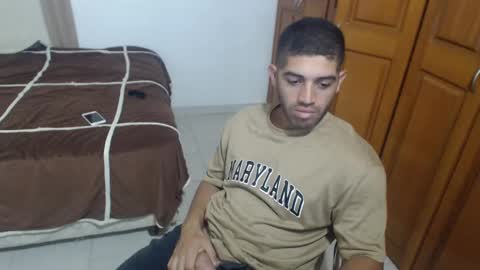 Snapshot of mrcum24 chatting on 2, 12, 2024 Will online show from 2, 12, 2024