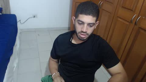 Snapshot of mrcum24 chatting on 27, 12, 2024 Will online show from 27, 12, 2024