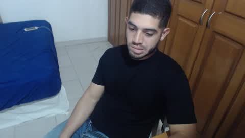 Snapshot of mrcum24 chatting on 14, 1, 2025 Will online show from 14, 1, 2025