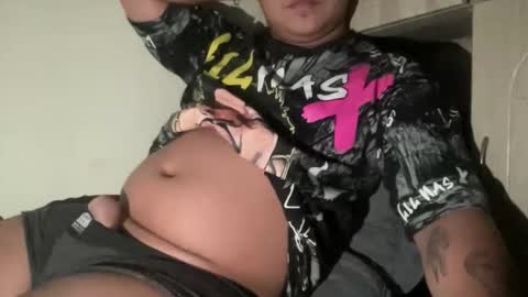 Snapshot of mrdesirexxx chatting on 9, 6, 2026 MrDesireexxx online show from 9, 6, 2026