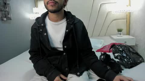 Snapshot of mrdeviil chatting on 25, 9, 2025 mrdeviil online show from 25, 9, 2025