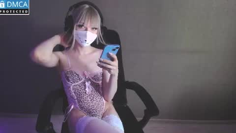 Snapshot of mrediana chatting on 28, 6, 2026 mrediana online show from 28, 6, 2026