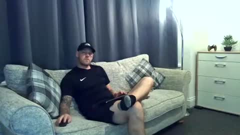 mrengland86566 online show from 18, 9, 2025