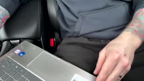 Snapshot of mrf388 chatting on 5, 1, 2025 IwantU2WatchME online show from 5, 1, 2025