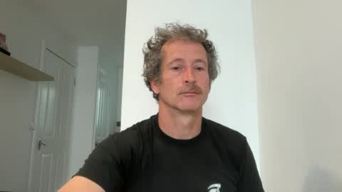 mrgoodkat79 online show from 12, 7, 2026