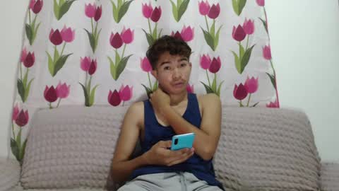 Snapshot of mrheartthief chatting on 9, 7, 2026 mrheartthief online show from 9, 7, 2026