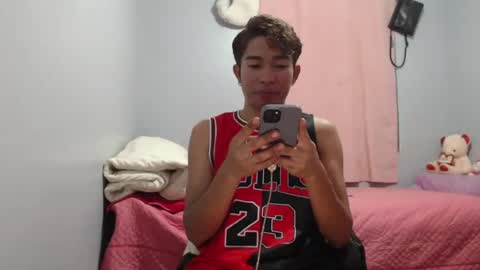 Snapshot of mrheartthief chatting on 26, 7, 2026 mrheartthief online show from 26, 7, 2026