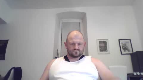 Snapshot of mrhotsex69 chatting on 15, 10, 2025 mrhotsex69 online show from 15, 10, 2025