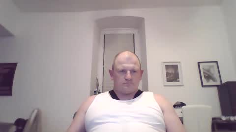 Snapshot of mrhotsex69 chatting on 19, 10, 2025 mrhotsex69 online show from 19, 10, 2025
