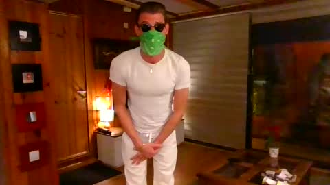 Snapshot of mrlong23cm chatting on 14, 12, 2024 Mr Long online show from 14, 12, 2024