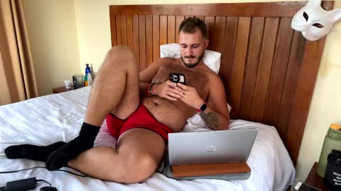 Max online show from 22, 4, 2026